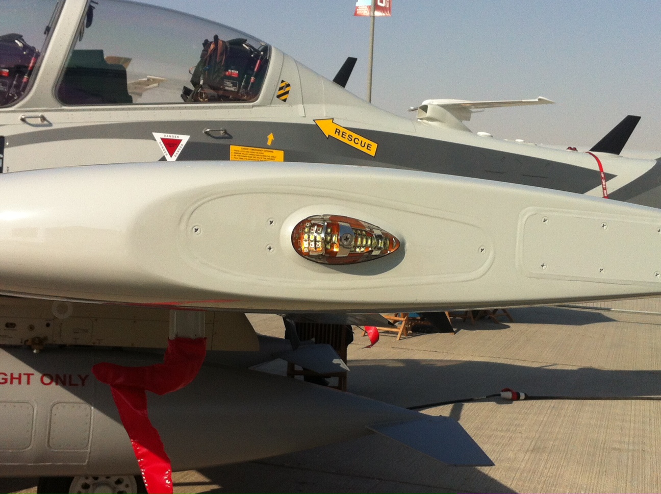 aveo aircraft lights super tocano