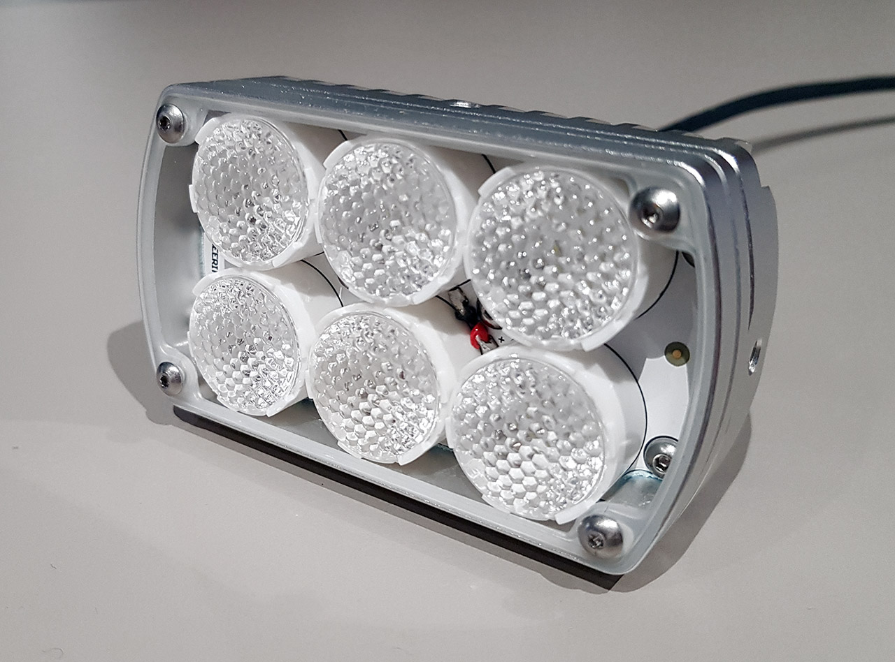 Exceleron DayLite- Aircraft Landing or Taxi LED light Exceleron DayLite- Aircraft Landing or Taxi LED light