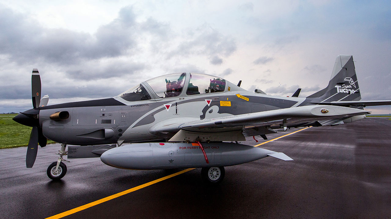 Ultra Galactica - aircraft wingtip navigation / position / strobe light Ultra Galactica - aircraft wingtip navigation / position / strobe light